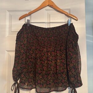 American Eagle Outfitters Floral Off-Shoulder Blouse - Black and Red